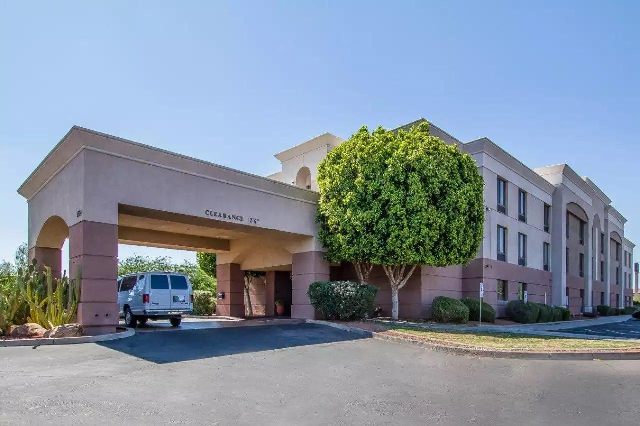Comfort Inn I-10 West At 51St Ave Phoenix Exterior photo