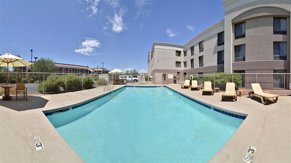 Comfort Inn I-10 West At 51St Ave Phoenix Exterior photo